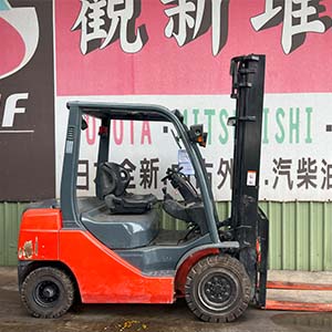 TOYOTA 柴油坐式堆高機