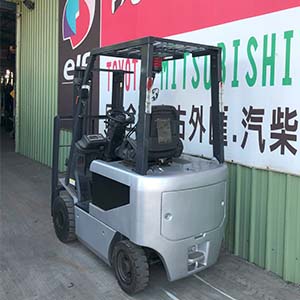 NISSAN電動座式堆高機